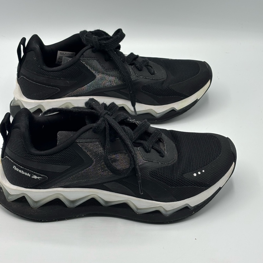 Reebok Womens Black 8 1/2 running shoes. - Picture 4 of 8